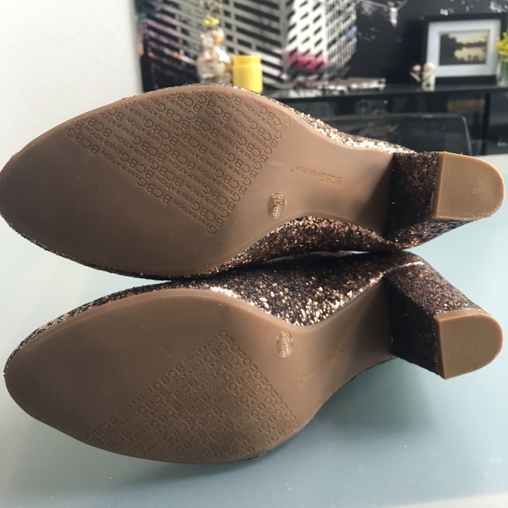 BCBGeneration "CHARM" rose gold glitter boots - Picture 4 of 4